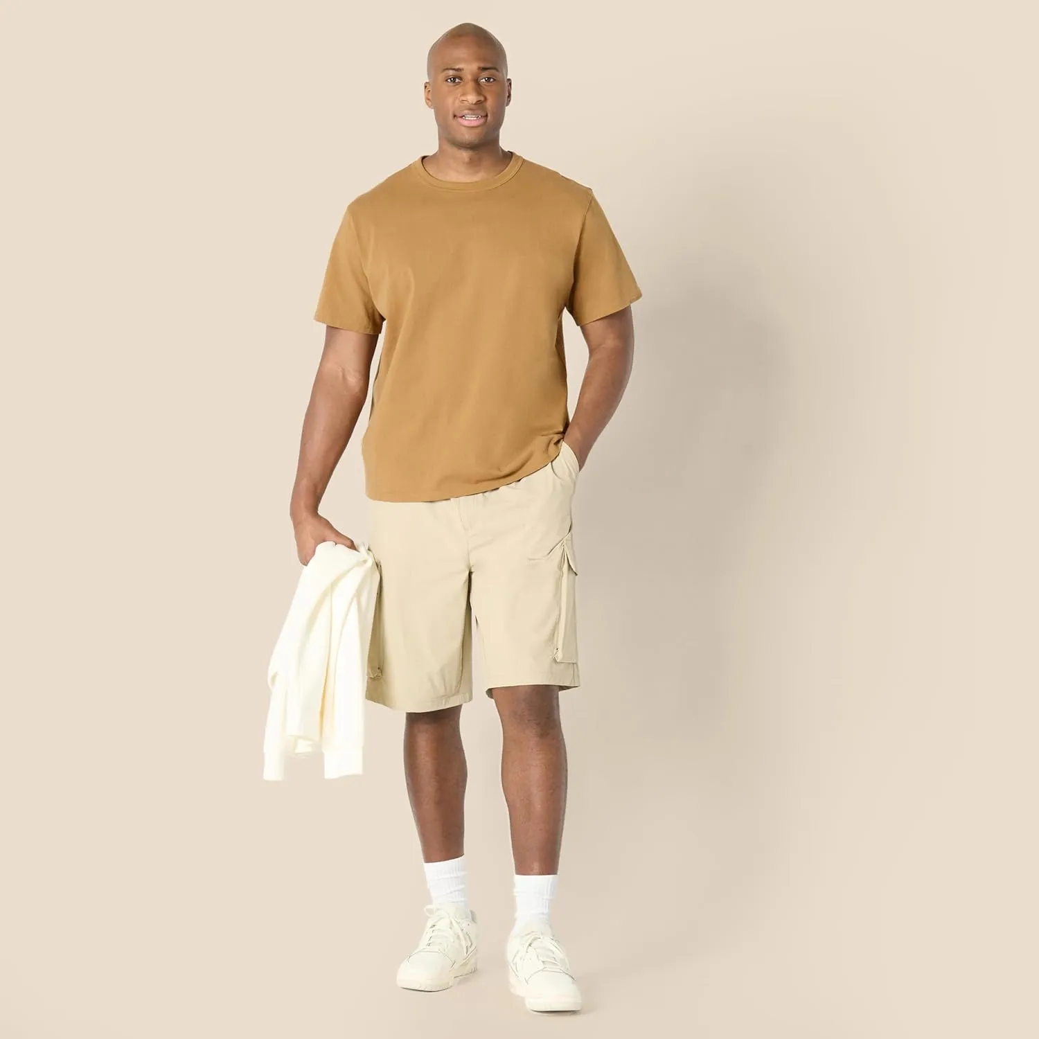 Amazon Essentials Men's Relaxed-Fit Heavyweight Cotton T-Shirt