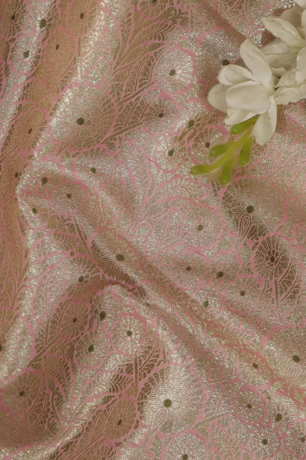 Beautiful Pink Banarasi Brocade Silk Fabric ( 1 Mtr )