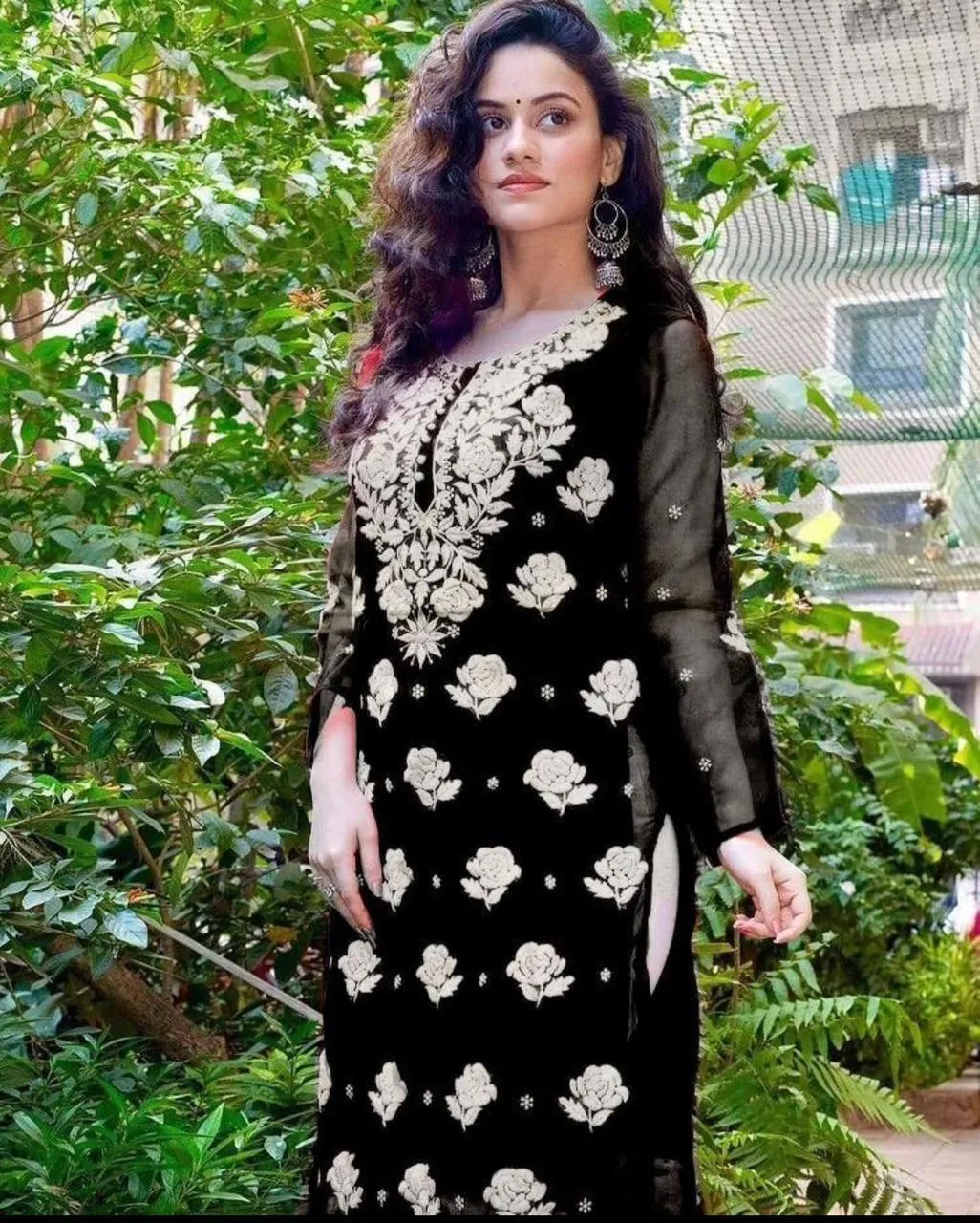 Black 🌹 Georgette Rose Keel Long Kurtis 🌹 Inner included
